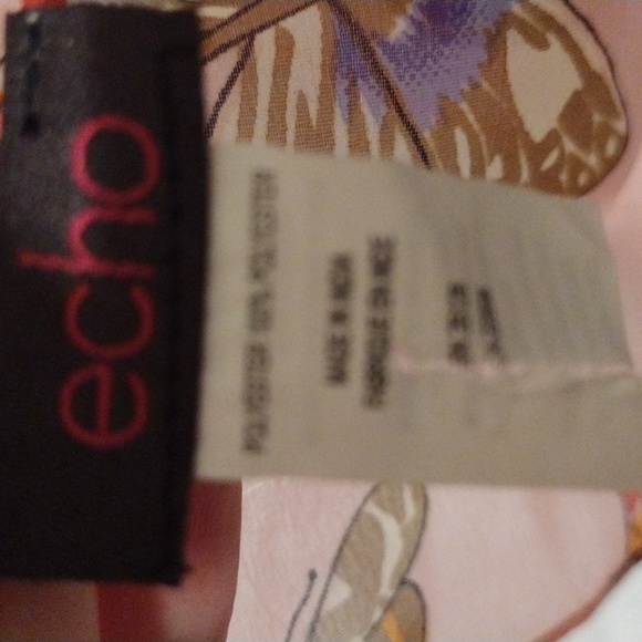 Vintage Echo large oblong butterfly motif scarf wrap stole - Picture 5 of 6